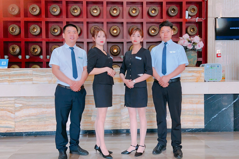 精誠所至，金石為開